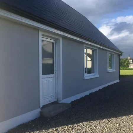 2-bed House Outside Athy
