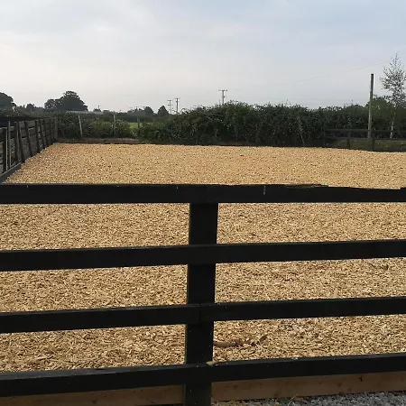 2-bed House Outside Holiday home *